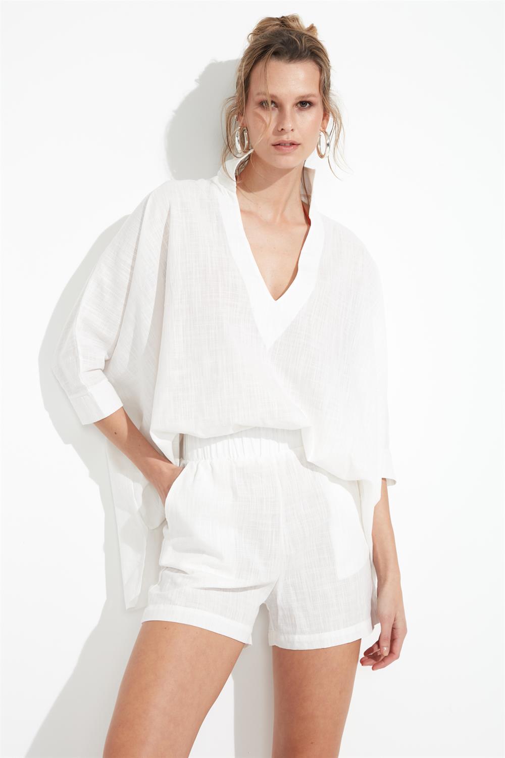 Less Is More Morocco Short LM21503 White